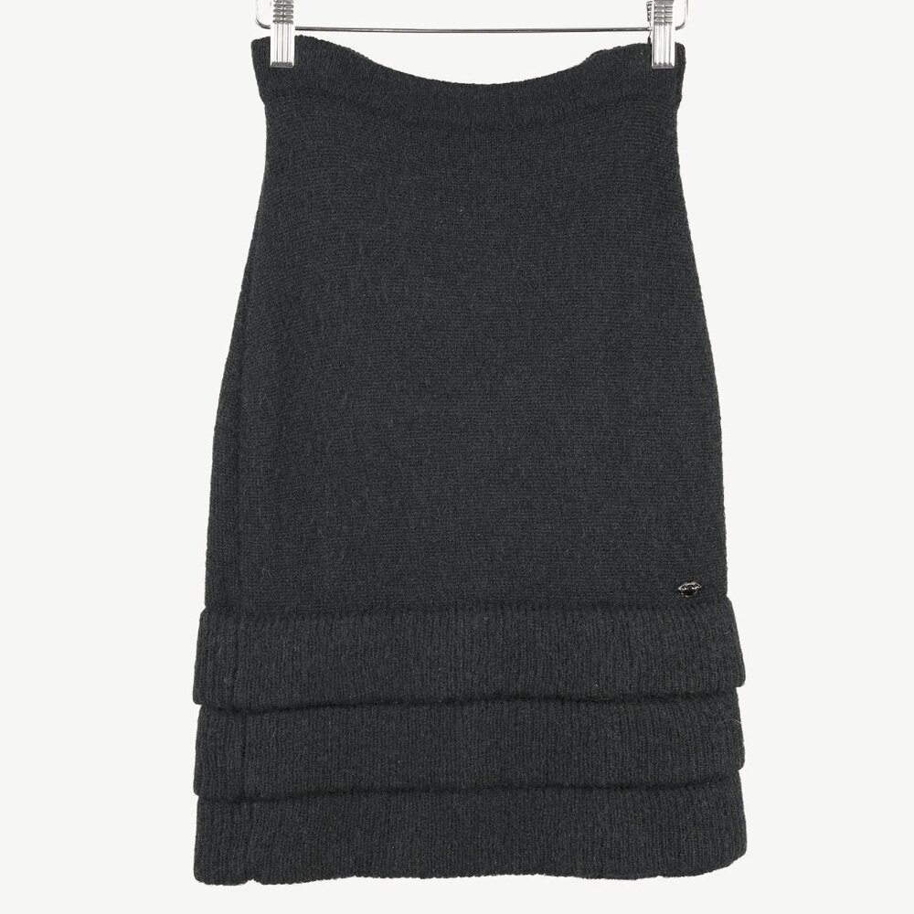 Chanel 09A Black Wool & Mohair Tiered-Hem Skirt